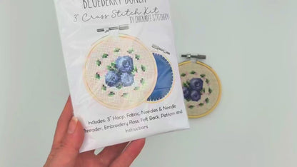 Mini Cross Stitch Kit: Blueberry Bunch 3"